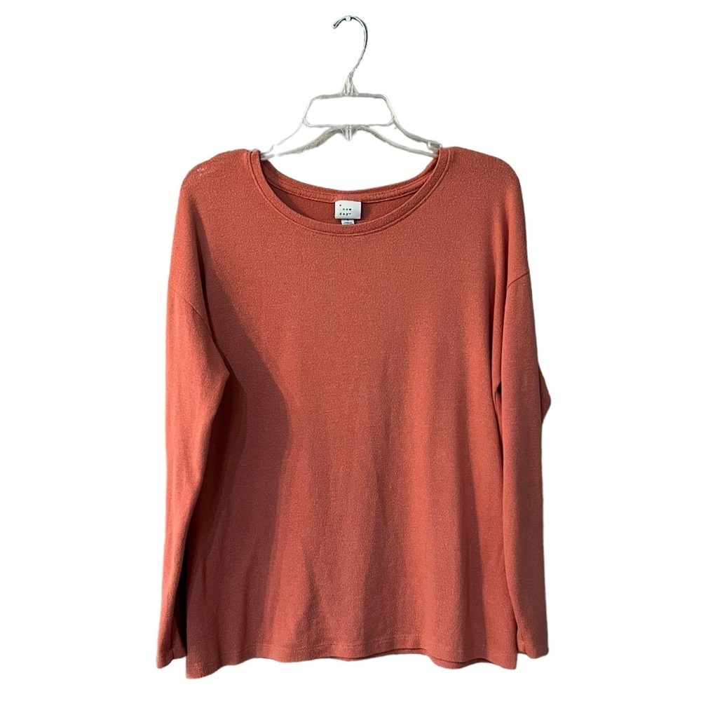 A New Day Women’s Coral Lightweight Long Sleeve Sweater, size L.​​